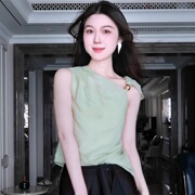 法式天苑绝美2025夏季款漂亮设计感女小众不规则肩优雅吊带背心