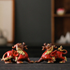 陶瓷招财貔貅一对茶宠摆件工艺品中式办公室桌面家居客厅桌面装饰
