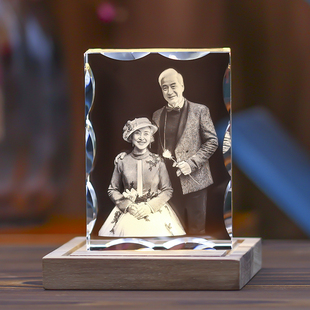 新年礼物结婚纪念日金婚十周年创意水晶照片定制品送长辈父母老婆