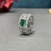 1克拉祖母绿切培育高碳钻戒s925纯银满钻镶嵌宽版高级感戒指