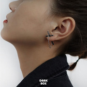 DARKBOX 单只出售通体s925银十字复古暗黑做旧链条后挂式耳钉耳环
