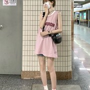 粉色坎肩无袖T恤女2023年夏季韩系辣妹穿搭宽松背心百搭