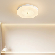 卧室灯现代创意简约大气房间灯主卧灯法式奶油风吸顶灯中山灯具
