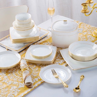碗碟盘套装家用欧式简约金边56头骨瓷餐具套装景德镇陶瓷碗盘组合