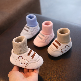 婴儿鞋子春秋冬6-12个月0-1岁鞋保暖棉鞋软底学步袜男女宝宝不掉
