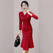 礼服裙子平时可穿宴会气质红色连衣裙秋季修身显瘦鱼尾裙长袖女装