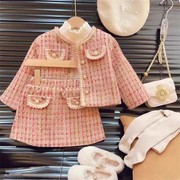 女童加厚加棉格子套装，2023年秋冬装宝宝小香风，外套短裙两件套