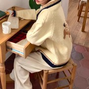 市舶司 含羊毛开衫 韩国女装2024冬插肩长袖翻领小鹿毛衣