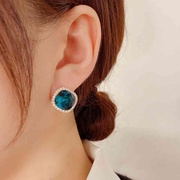 日韩复古精致蓝水晶耳钉女925银针时尚小巧百搭独特设计感耳环女