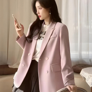 粉色西装外套女春秋季韩版英伦风，休闲设计感小个子短款小西服上衣