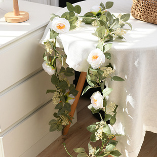 家居带穗玫瑰叶假花壁挂婚庆装饰加密缠绕植物藤蔓仿真茶花藤条