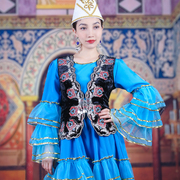 新疆舞蹈演出服装中老年女士春夏季短款绣花马甲民族风广场舞背心