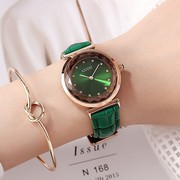士手表表时装表guou个性绿色，皮表带时尚潮流皮带菱形女