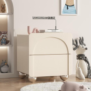 奶油风床头柜现代简约皮，质轻奢高级感网红创意白色卧室实木床边柜
