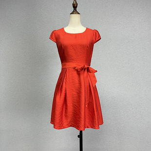 红色短袖连衣裙女2023夏季高腰显瘦甜美露腰纯色a字裙小个子中裙