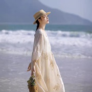 夏季文艺宽松苎麻高端重工刺绣女v领旅游优雅仙气白色连衣裙