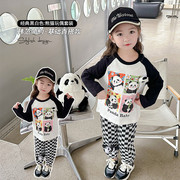女童印花熊猫玩偶长袖T恤+棋盘格休闲裤两件套装宝宝洋气韩版秋装