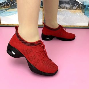 夏季广场舞老北京网红单网飞织透气舒适袜子口健步气垫舞蹈鞋
