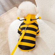 狗狗服饰秋季可爱小蜜蜂卫衣可牵引薄绒泰迪比熊两脚保暖宠物衣服