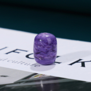 水晶桶珠散珠天然查罗石勒子，浓紫异象大龙纹紫龙晶