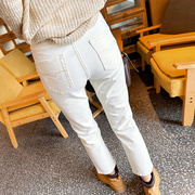四面弹力白色直筒牛仔裤，女九分修身显瘦小个子烟管裤春夏季薄款