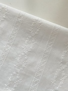白色竖条刺绣花图案吊带衬衣娃衣发圈手工DIY面料布料
