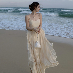 三亚海边度假沙滩裙女夏超仙荷叶边雪纺吊带连衣裙飘逸法式长裙子