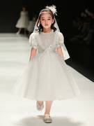 六一儿童礼服公主裙白色花童婚礼小女孩走秀女童主持人钢琴演出服