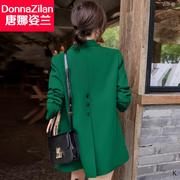 绿色休闲小西装外套，女2024春秋韩版设计感小众，小个子西服上衣