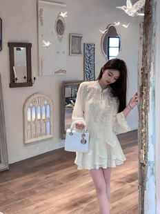 FairyJiang夏季国风刺绣白色雪纺百褶半身裙高腰显瘦不规则短裙子