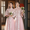 中式伴娘服女2023冬季大码缎面姐妹裙婚礼服小个子汉服伴娘团