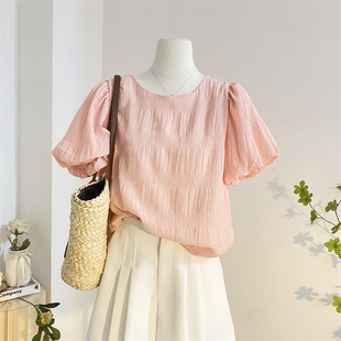 粉色圆领泡泡袖衬衫女夏设计感宽松套头娃娃衫短袖雪纺衫褶皱上衣