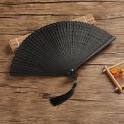 。竹制中国风檀香木扇子便携式古风扇子折扇女式工艺扇镂空设