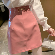 大码黑色小皮裙女秋季2021韩版高腰粉色PU亮皮包臀短裙A字半身裙