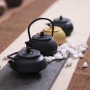 迷你小茶壶摆件铸铁茶宠铁壶把玩茶道配件，功夫茶具金色多款