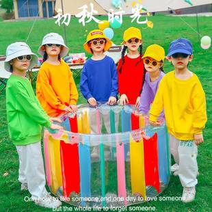 儿童啦啦队演出服幼儿园，合唱表演服小学生运动会糖果，色背带裤服装