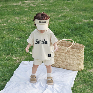 夏季韩版婴儿衣服男童纯棉，短袖宝宝可爱卫衣两件套装薄款分体夏装