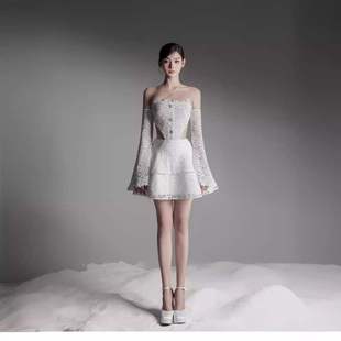 越南小众2024白色蕾丝镂空抹胸，露腰气质连衣短裙沙滩裙连衣裙