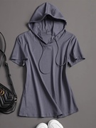 灰色连帽短袖t恤女2024夏季洋气，修身显瘦纯棉帽衫设计感上衣
