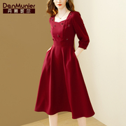 丹慕妮尔法式高端轻奢红色连衣裙女春秋气质收腰中长裙子