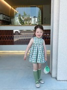 儿童女童夏日格子套装绿色，小清新色织，格纹娃娃衫背心裙短裤两件套