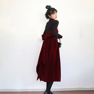 2023法式金丝绒红色连衣裙女冬高级感新年过年战袍春节拜年套装裙