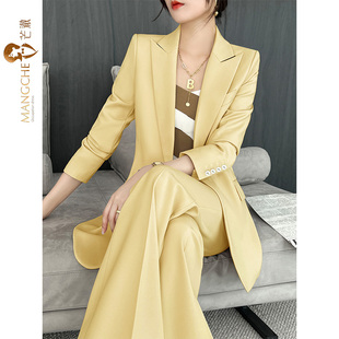 浅黄色高级感西装套装女2023长袖双排扣气质显瘦休闲西服两套