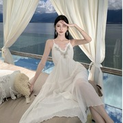 泰国仙女裙海边度假v领吊带连衣裙性感白色露背三亚巴厘岛沙滩裙