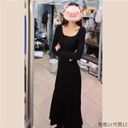 日系黑色低领连衣裙女2024春秋，高级感气质长裙修身显瘦包臀裙