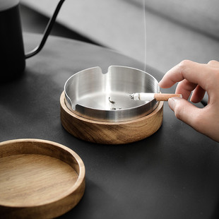 日式烟灰缸带盖防飞灰高颜值原木质茶几创意个性潮流时尚烟缸
