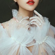 结婚手套婚纱礼服手工珍珠白纱，拍照造型新娘，手套韩式蕾丝薄纱短款