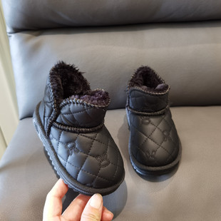 宝宝雪地靴儿童加绒加厚短靴男女童冬洋气软底学步棉鞋潮保暖鞋