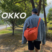 OKKO周边情侣斜挎包男士纯色运动休闲百搭尼龙大容量单肩包骑行包