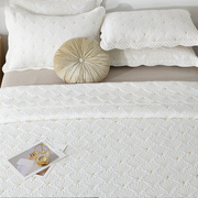 北欧夹棉双面绣花绗缝被，三件套大床床罩床盖，夹棉床单单件空调被